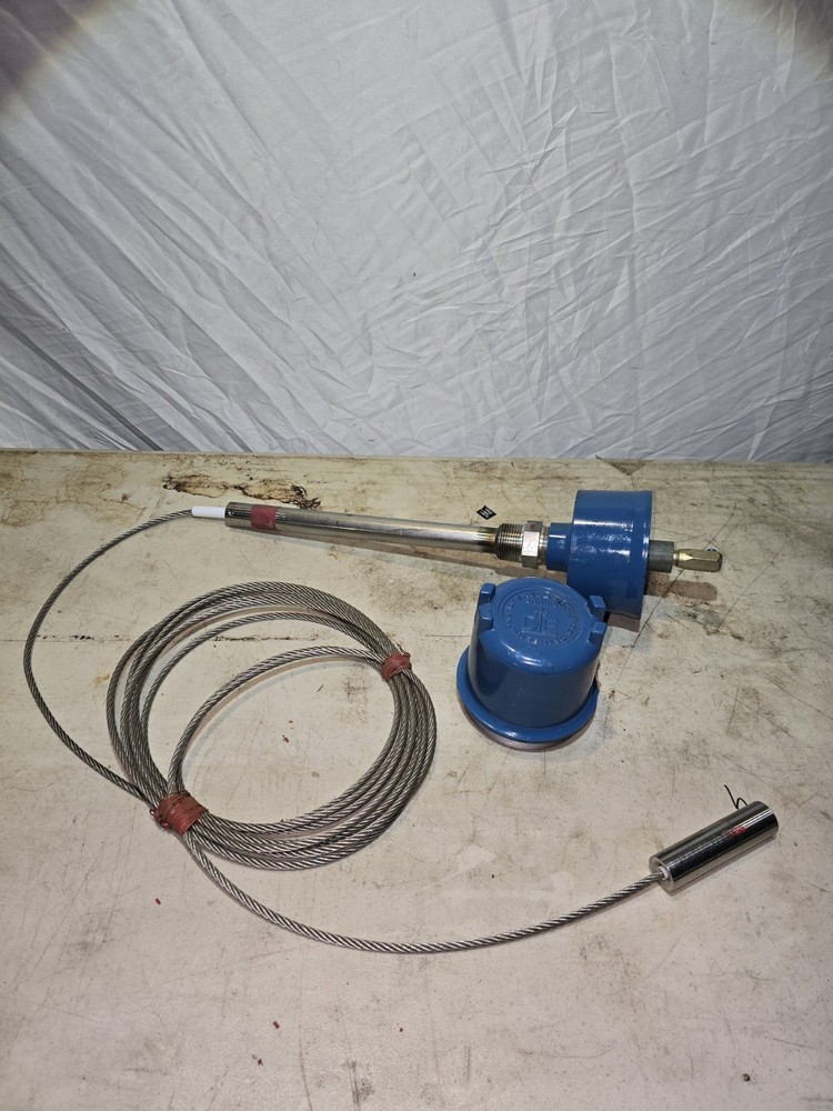 Drexelbrook Level Sensor & Transmitter #260-2-162 W/ 260-2-130,1,2,3,4