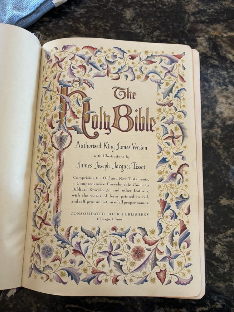 Vintage 1950s Holy Bible