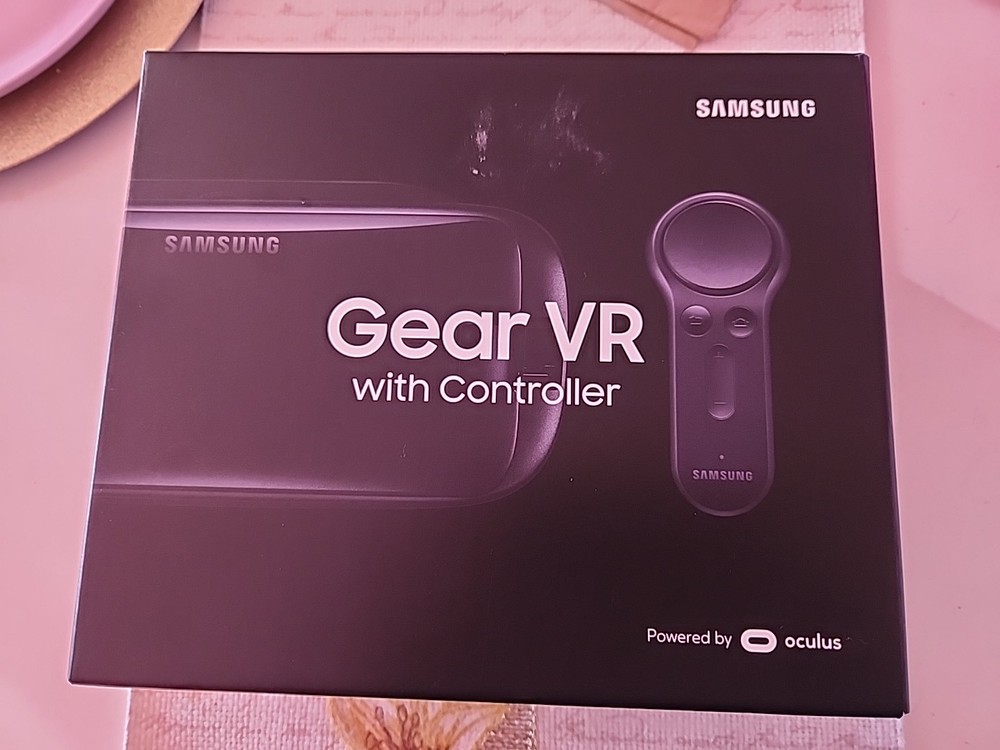 Samsung Gear VR Headset