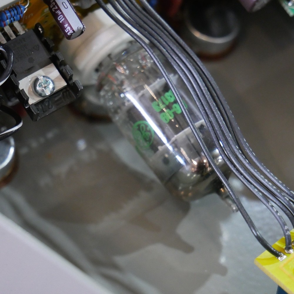 Satellite Amplifiers Eradicator / Ge 12Ax7 Used