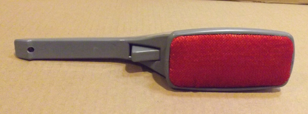 Clothes Lint Brush