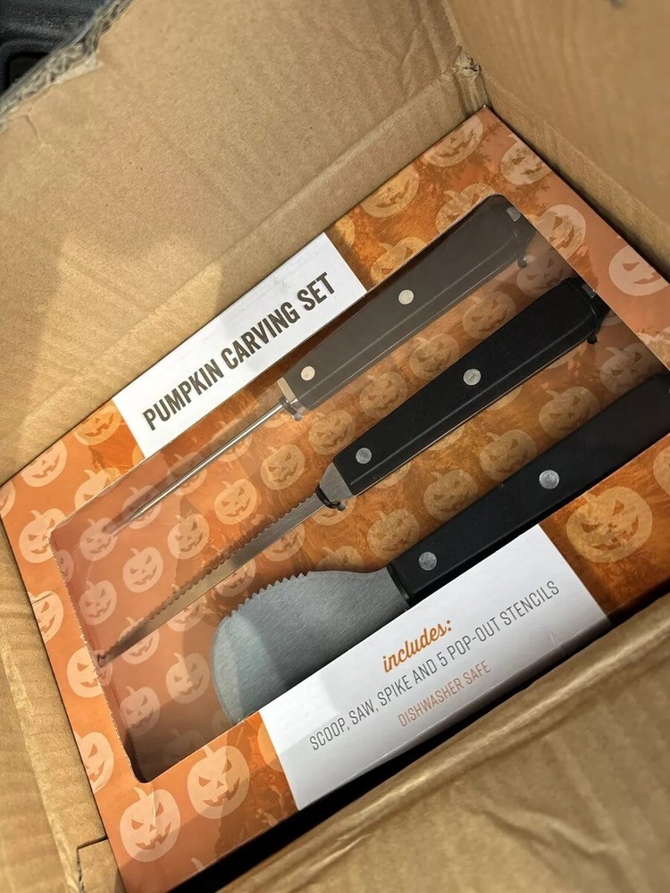 Pumpkin carving Tools