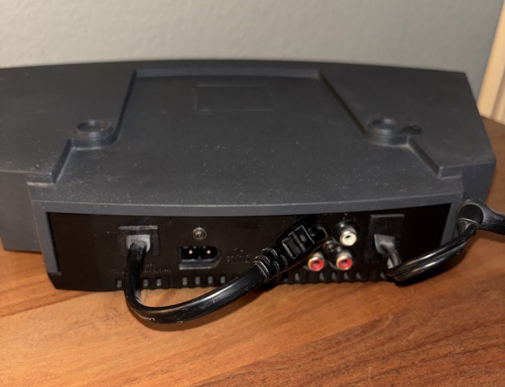 Bose Wave Music System 3-Disc Multi-CD Changer **Powers On** "Disc Error" CLEAN
