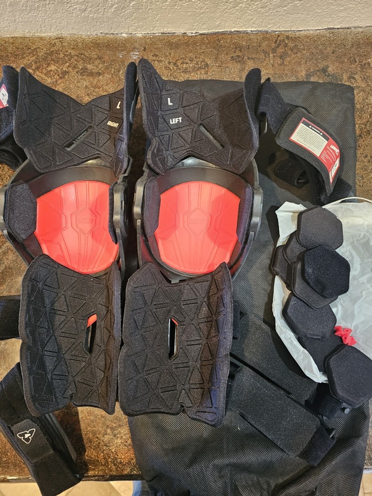 Leatt Z Frame Knee Brace