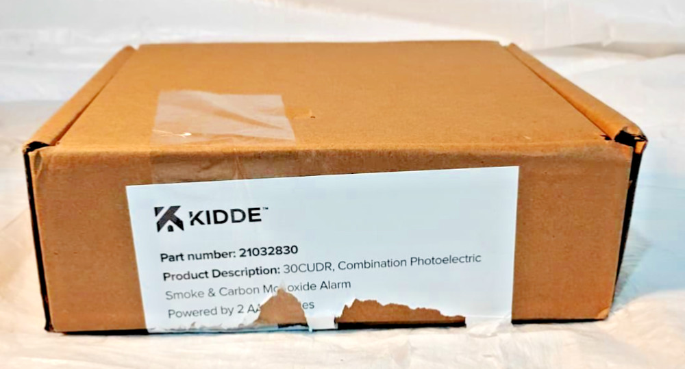 Kidde Smoke and Carbon Monoxide Detector, AA Battery Powered w/ LED Status Light