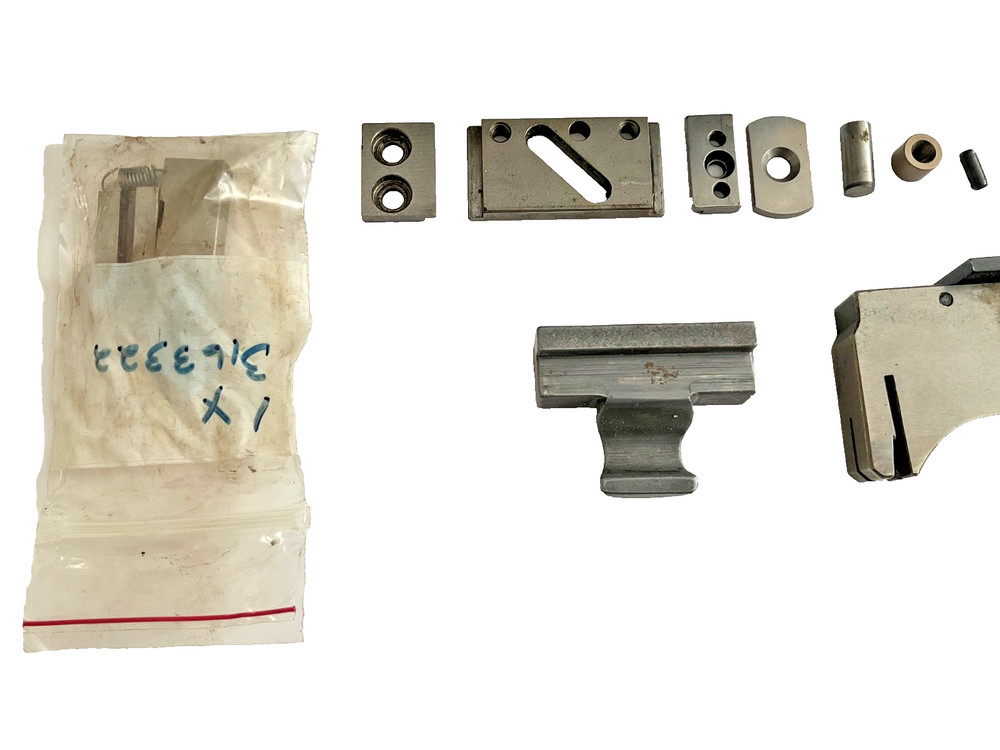 1 Hohner 52/8 Universal Stitching Head + Accessories / Germany SAVE $$$