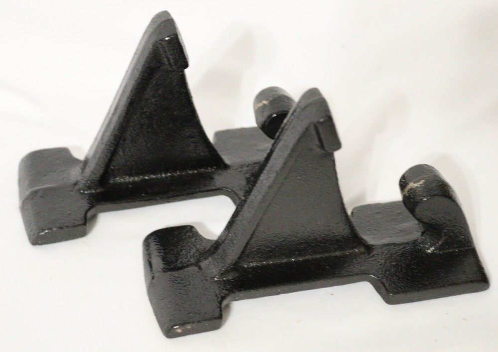 Durable Cast Iron Fireback Feet Set of 2