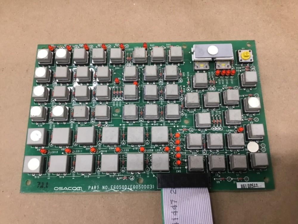 OSACOM E6050D OPERATOR CONTROL BOARD E6050D03 #02Y38AD