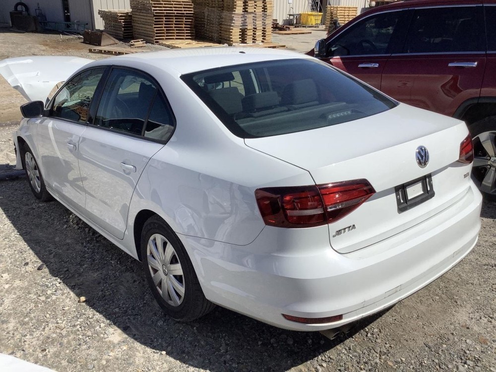 Fuse Box Engine Fits 15-18 JETTA 4558071