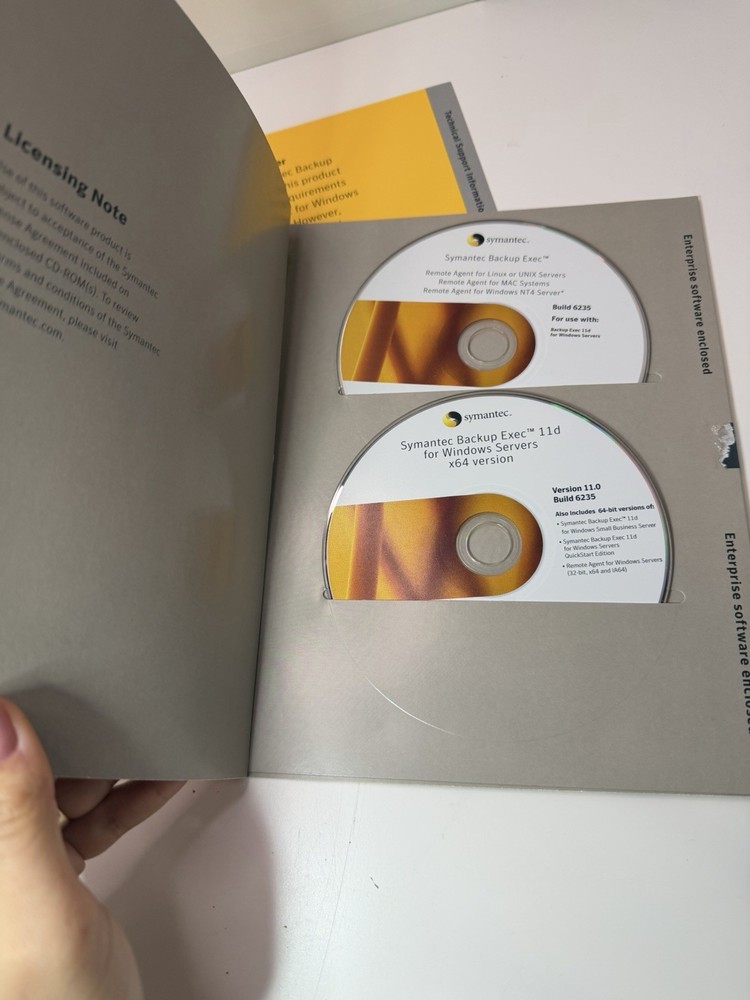 Symantec Backup Exec 11d Windows Servers Media Kit – Open Box Complete Set