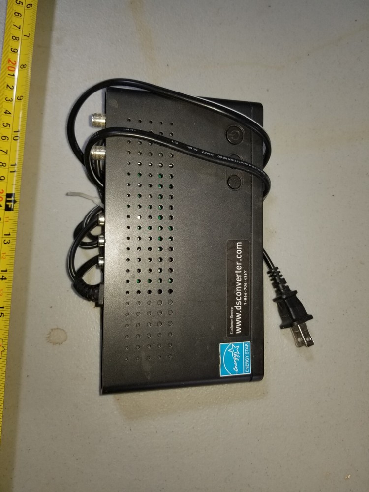 DIGITAL STREAM DIGITAL TO ANALOG CONVERTER