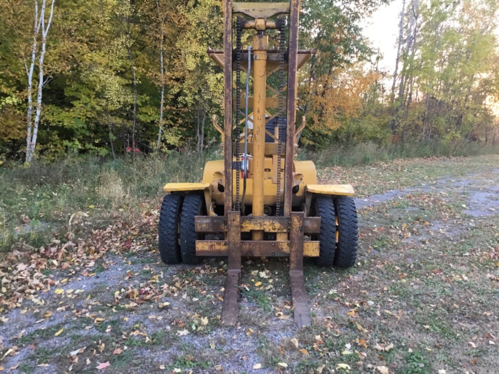 1953 CLARK PLANELOADER- ALL TERRAIN FORKLIFT-