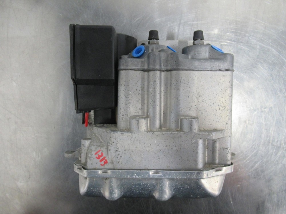 EB1313 1999 BMW K1200 LT ABS CONTROL UNIT MODULE