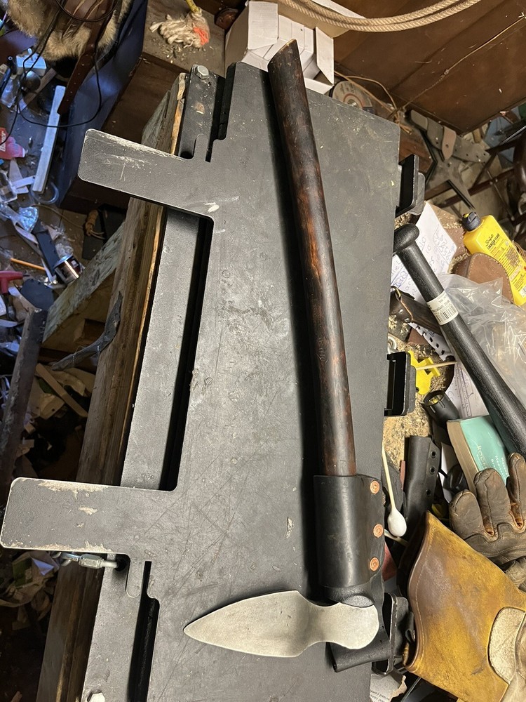 Spontoon Tomahawk with quickdraw Carrier