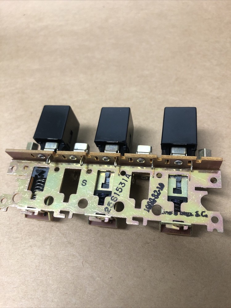 SWITCH CRAFT PART# 25S1531A