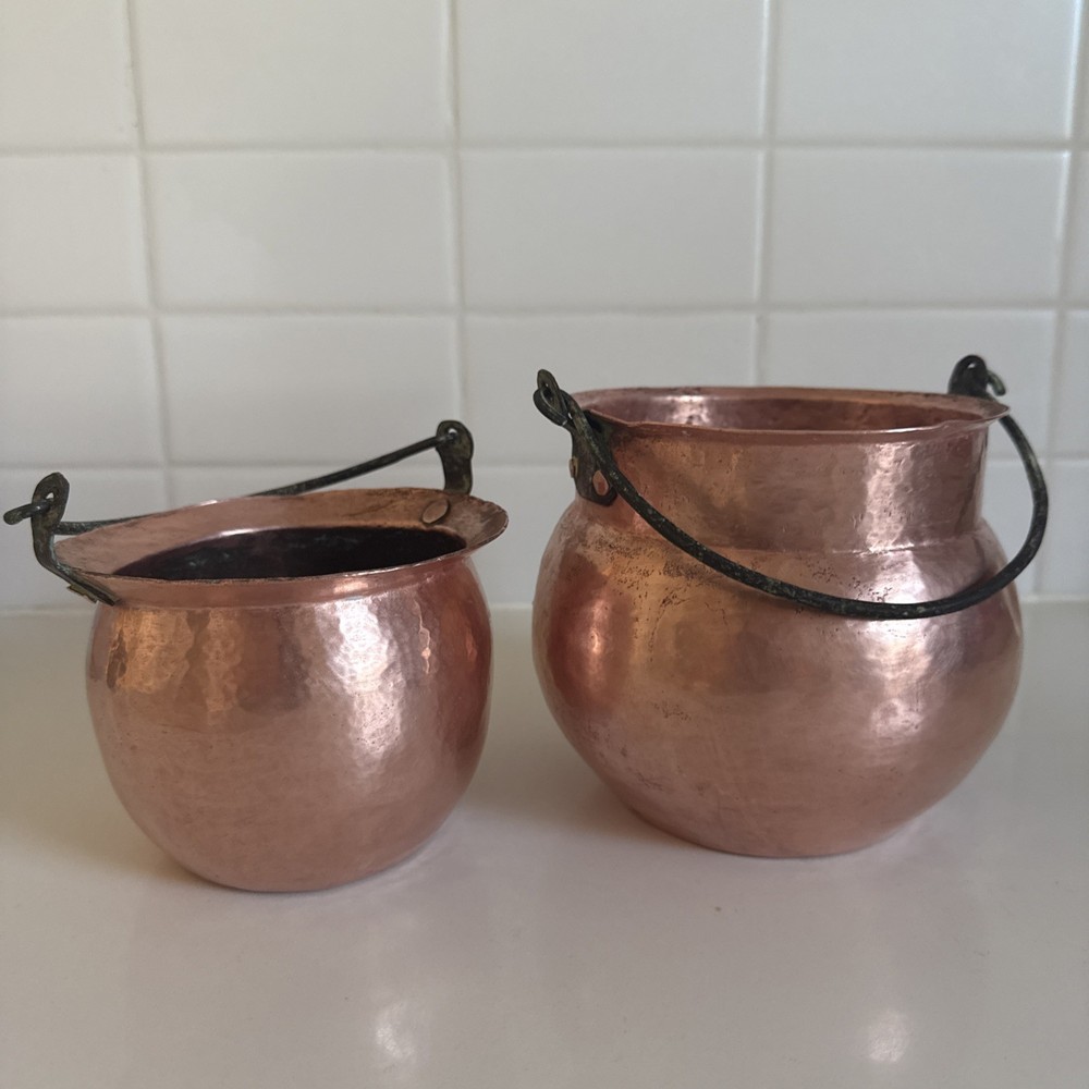 Set Of 2 Stacking Hammered Copper Planter/Pot/cauldron