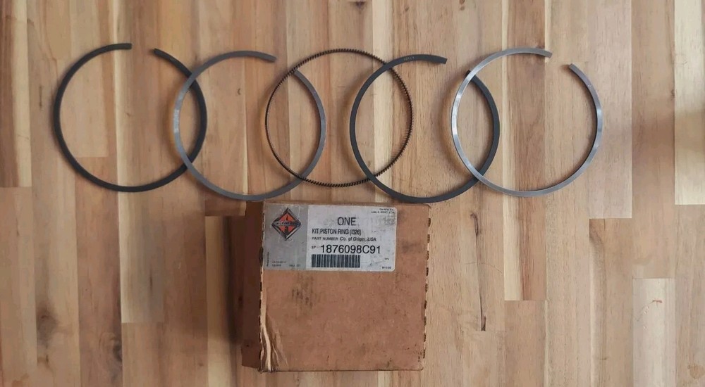 International Navistar Piston Ring Kit (I236)