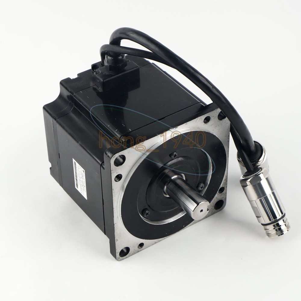 One Yaskawa SGMPH-15AAE41D Motor used