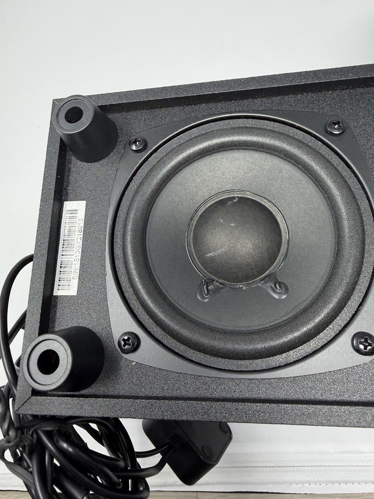 Logitech Z313 2.1 Multimedia Speaker System with Subwoofer