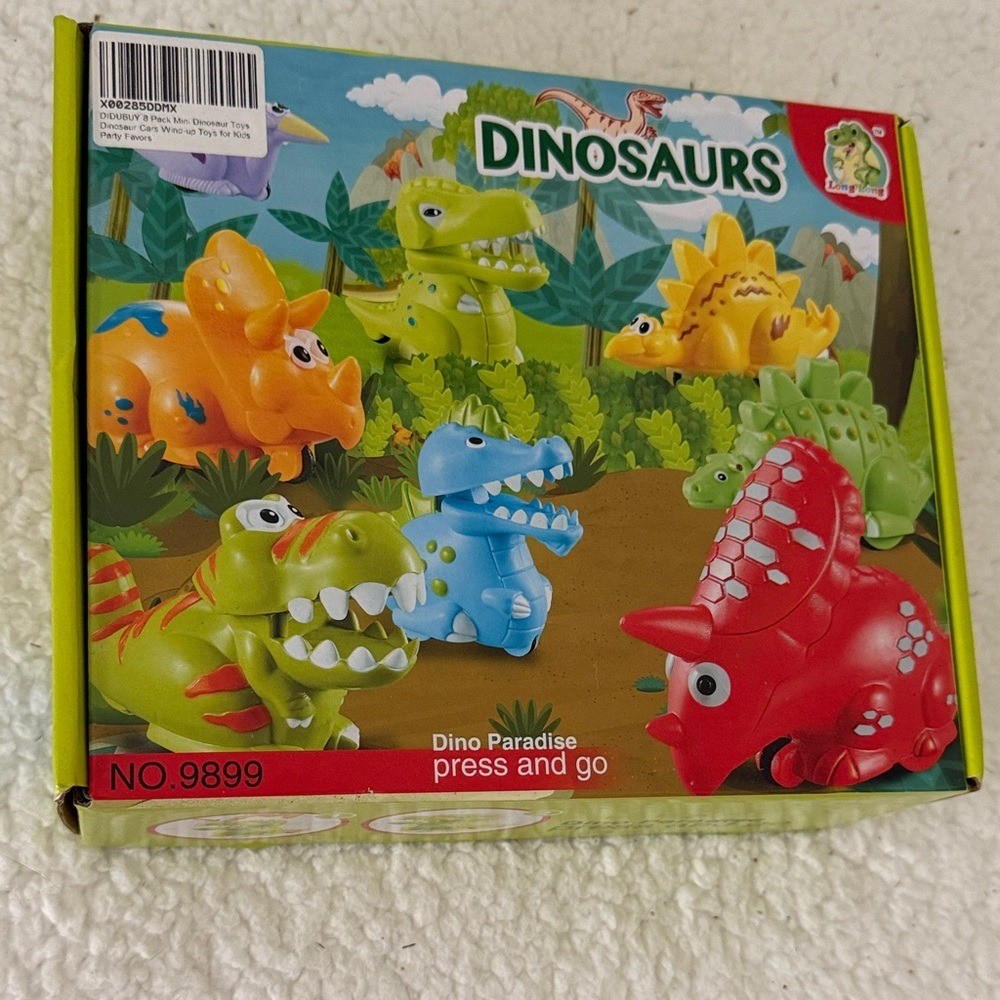 Press and Go Dinosaur Set