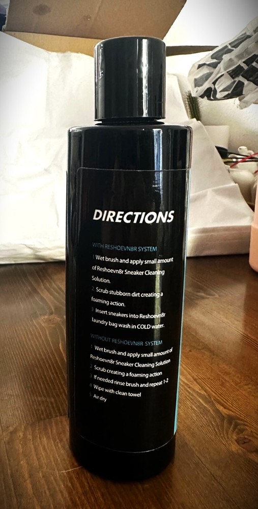 Reshoevn8r Advanced Sneaker Solution (Volume: 8oz / 237ml) - **2 UNITS**