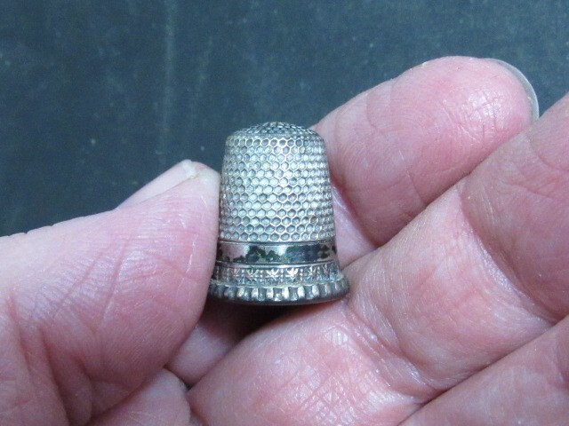 vintage sterling silver thimble