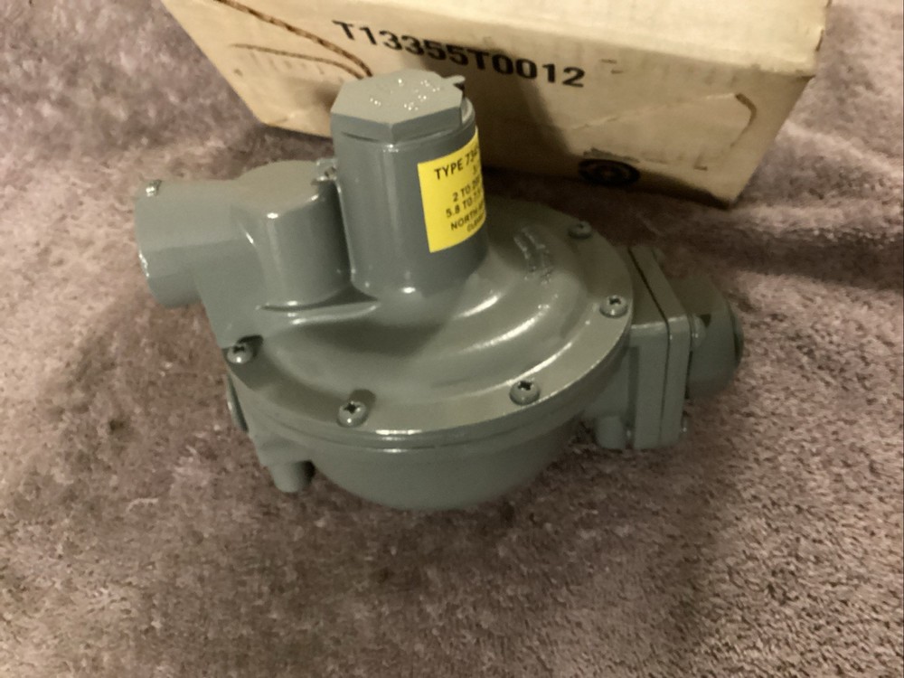 FISHER CONTROLS… 7345-01…. Regulator ….3/16" Orifice….NOS😀