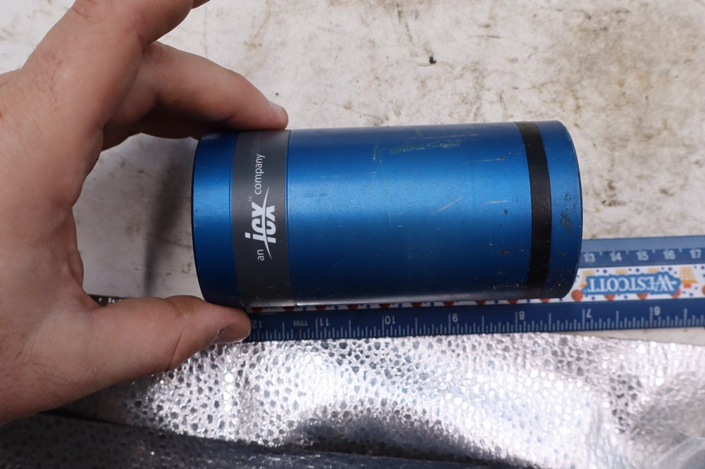 Teledyne FLIR DSCISPEC digital spectrometer Blue