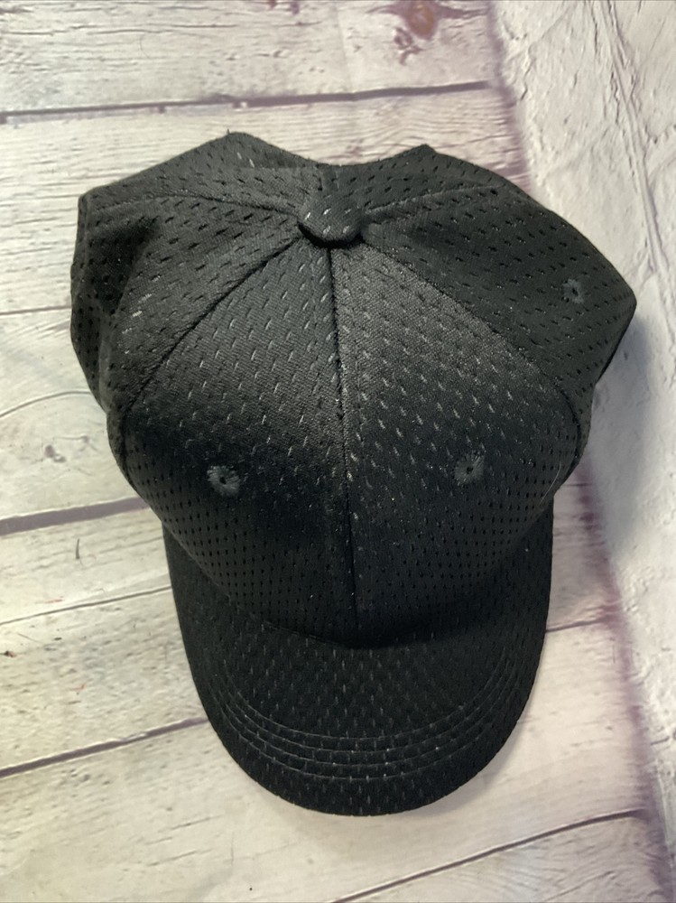 OC Sport Black Hat Adjustable Durable Comfortable New Without Tags