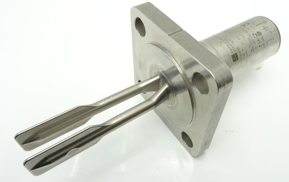 Endress Hauser level limit switch Liquiphant FTL330L limit switch IP68