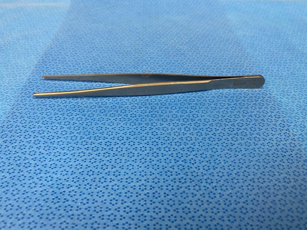 Aesculap  BD559R  1X2  Tissue Forceps