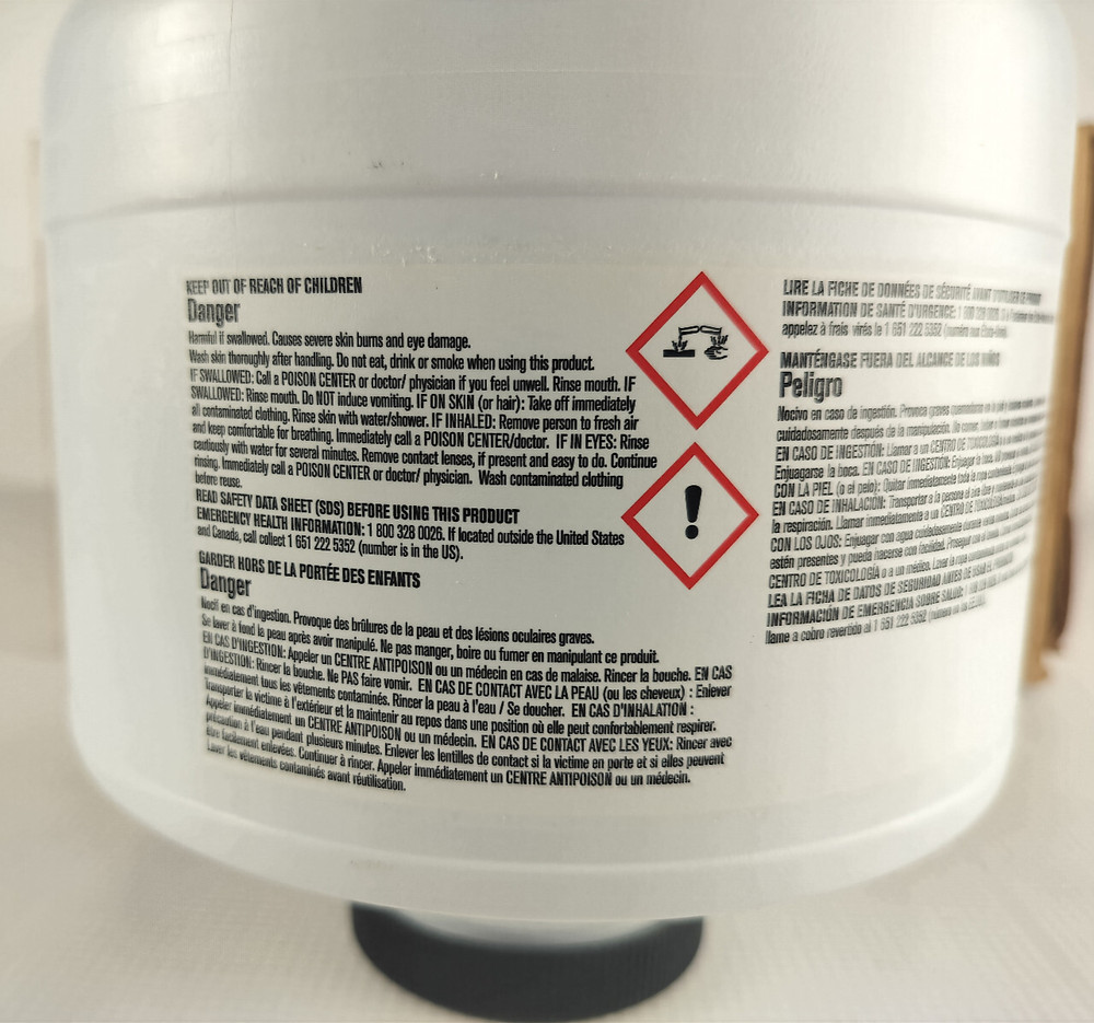 4x ECOLAB Solid Metal Pro 6110751 Solid Destaining Machine Warewashing Detergent