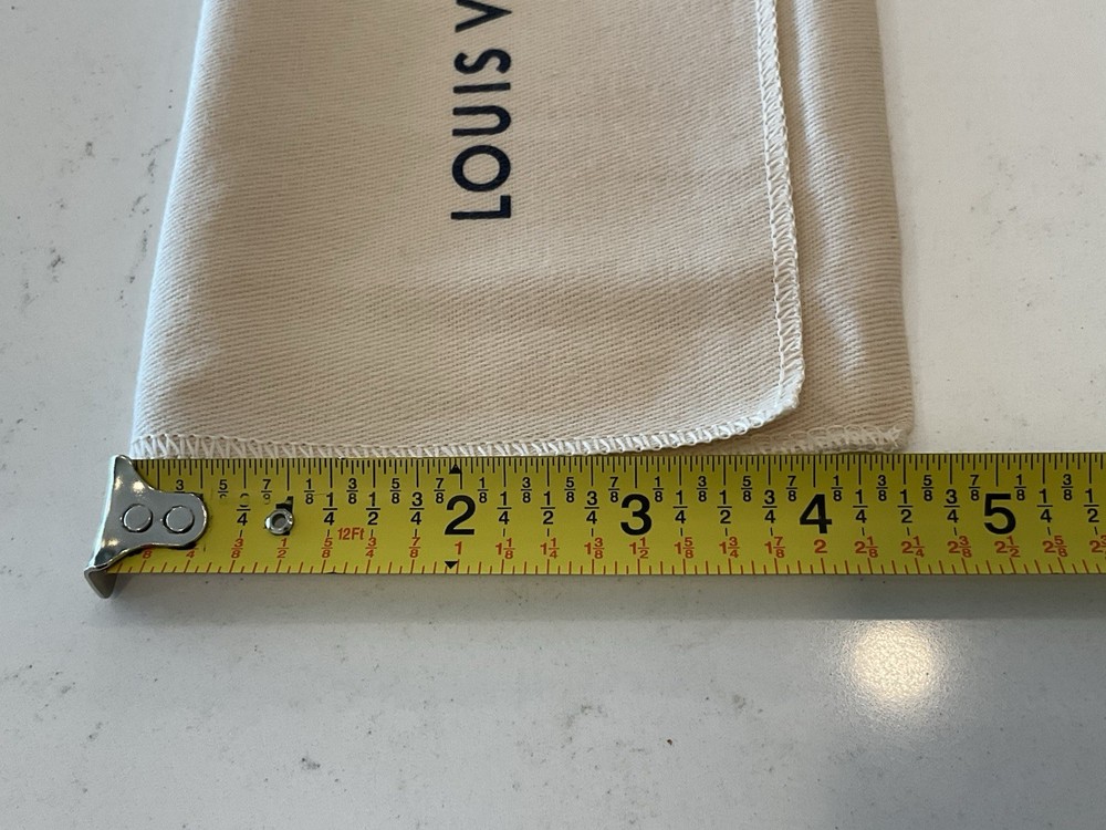 LOUIS VUITTON Drawer box & Dust Cover-NEW. (Includes Outer Mailing Box-used x1).