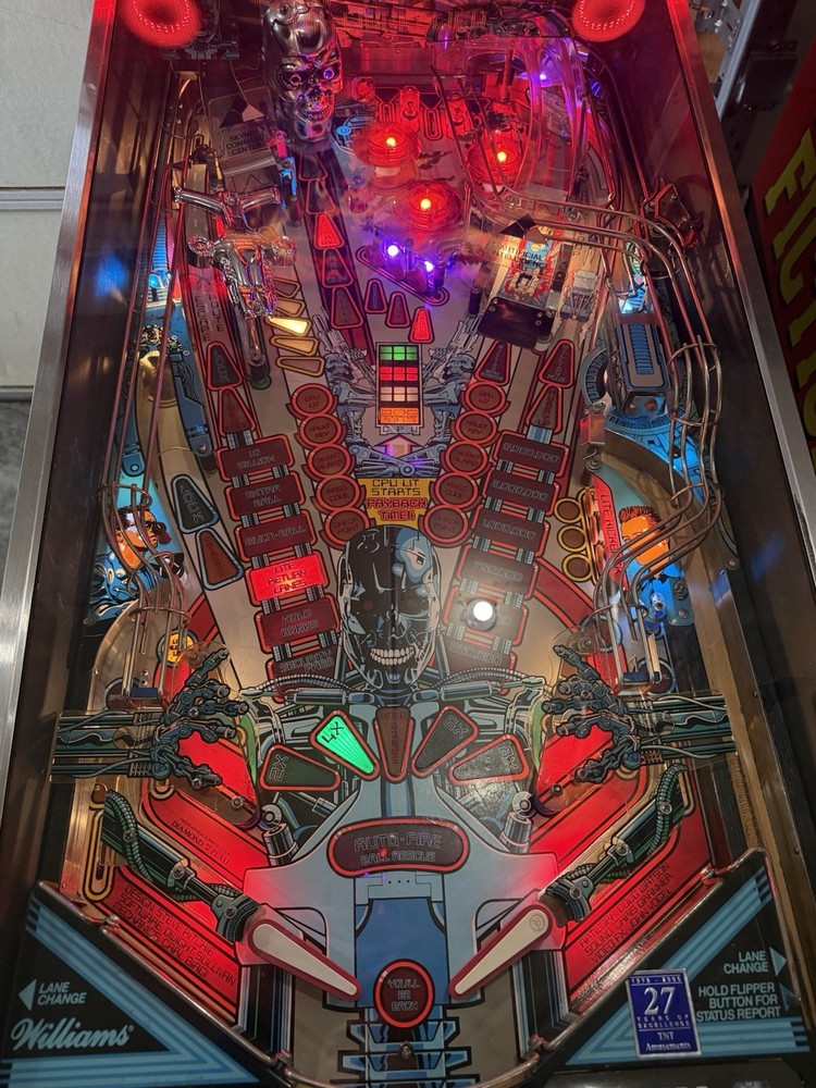Terminator 2 Judgment Day Pinball Machine Lighted LED Williams MODS