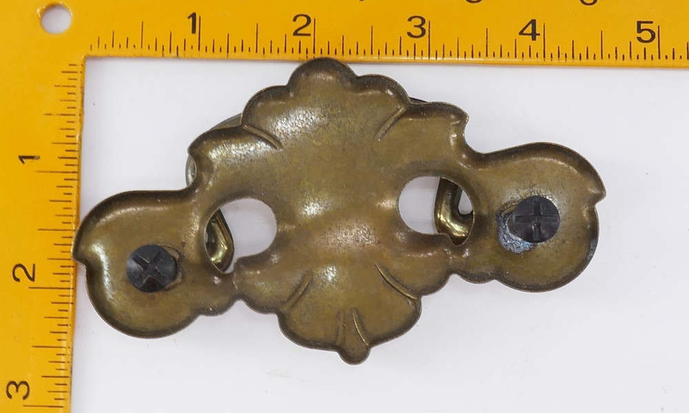 2 Pc BRASS CHiPPENDALE BATWiNG 4.5" AND 5.5" DROP BAiL DRAWER PULL HANDLE LOT