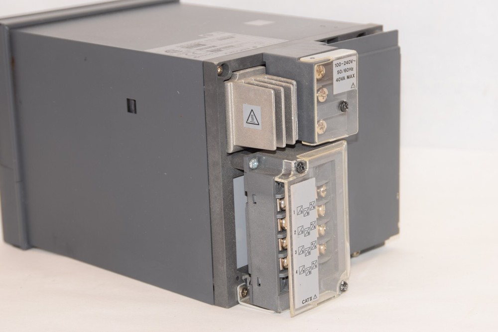 YOKOGAWA SR10001 SR10001-2 Data Chart Recorder