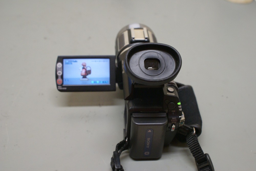 Sony HVR-A1U Digital HD Video Recorder 2D
