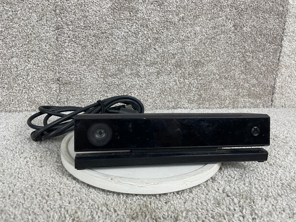 Microsoft Xbox One Kinect Model 1520 Wired Motion Sensing Black Untested
