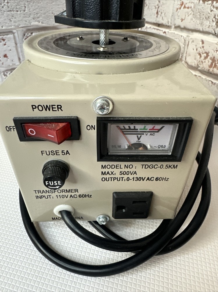 Machine TDGC – 0.5KM 500VA Variable Output AC Converter With Transformer