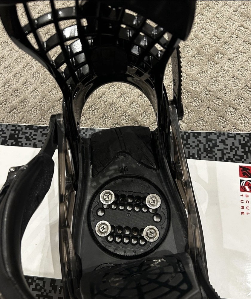 K2 cinch Black Snowboard Bindings Composite Baseplate 4x4 Mount