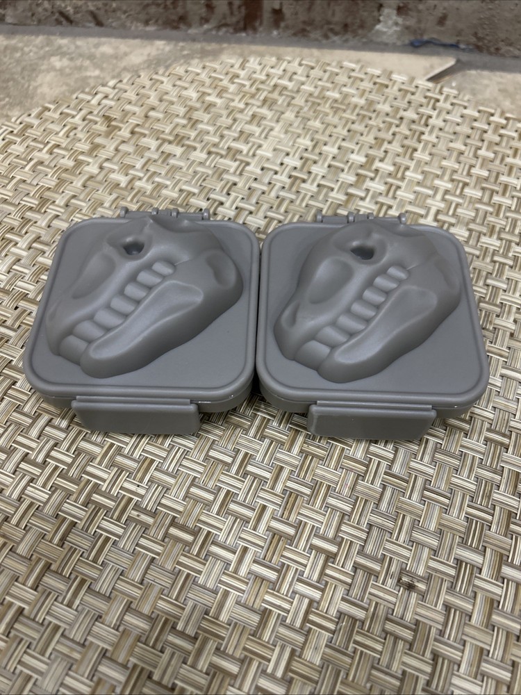 2 Dino MATIC Hard-Boiled Egg Mold, Small