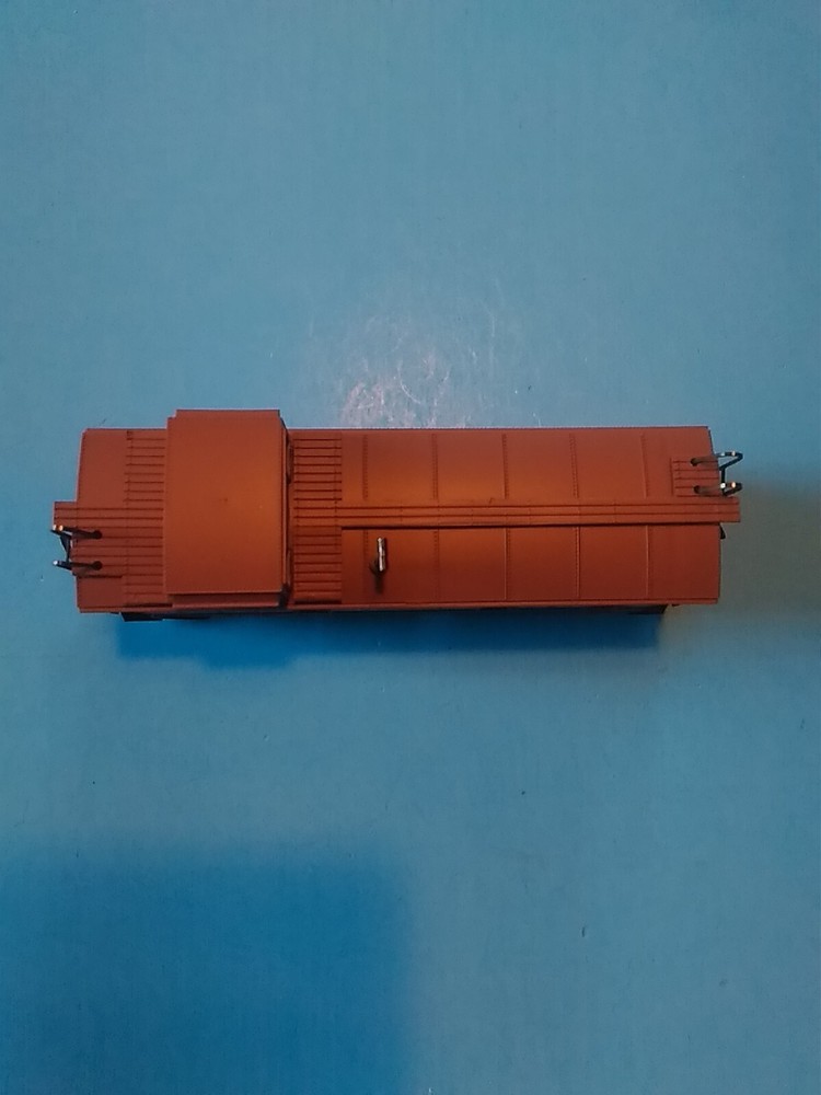 ho scale Athearn Chesapeake & Ohio caboose #1265