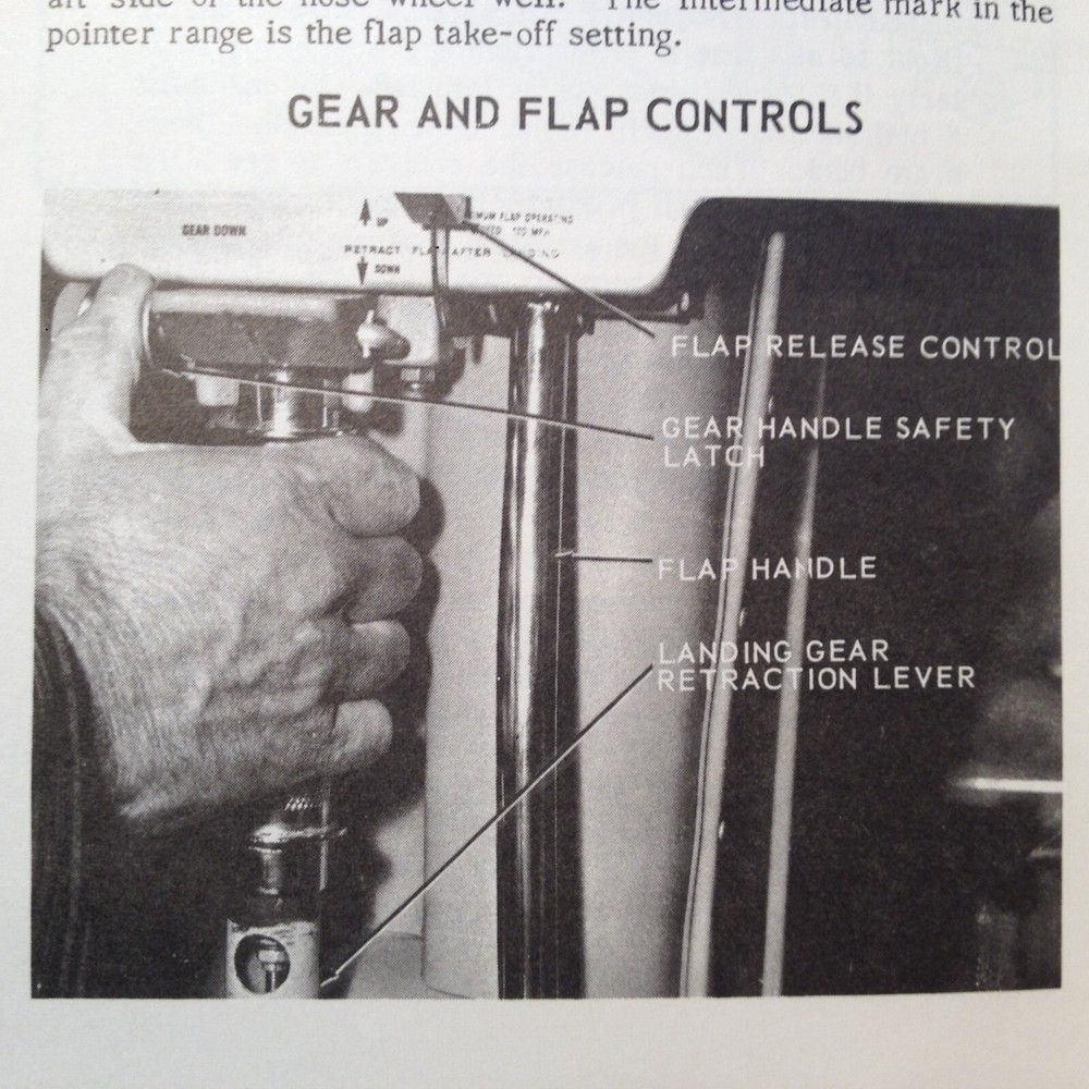 1967 Mooney Executive 21, M20F Owner's Manual