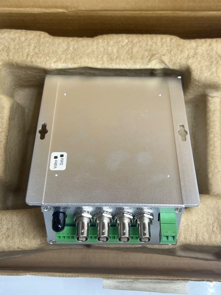 COMNET COMMUNICATION NETWORKS FVR46(M) 4 CH DIG VIDEO REC +2 WAY DATA
