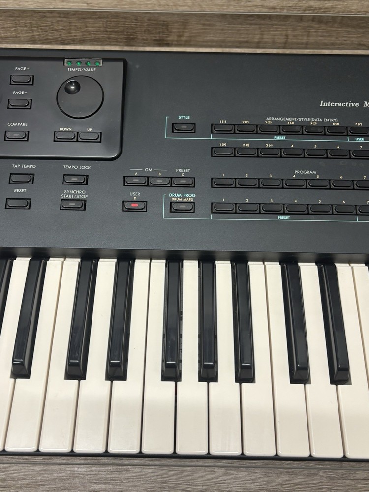 Korg i3 Synthesizer Music Keyboard Workstation