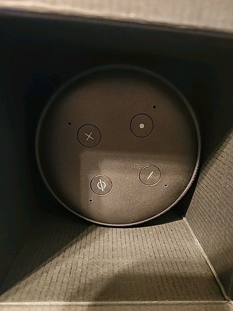 Echo Dot (3rd Gen) - Smart speaker with Alexa – Charcoal - Amazon Echodot