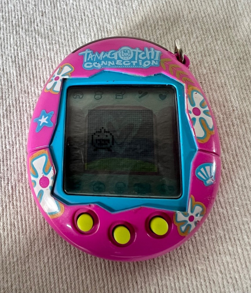 2004 Tamagotchi Connection Pink with Flowers Tested Works