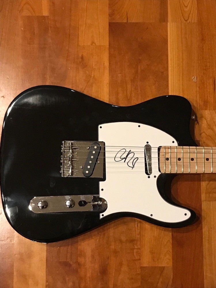 * PETER BUCK * signed autographed electric guitar * R.E.M. * PROOF * 2
