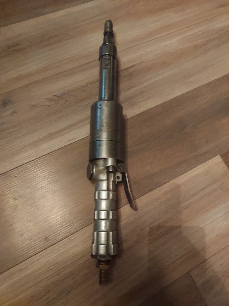 T.C. Service Air Gun.