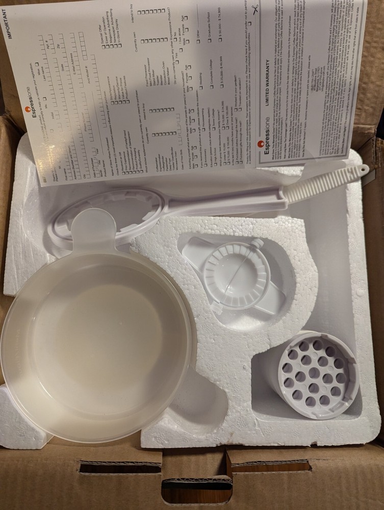 Espressione Pastamatic Metal Automatic Pasta Machine 1592 - With original box